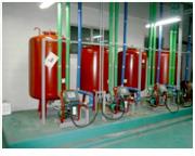 Alimentation en eau de circulation de chauffage et séparateur d'eau